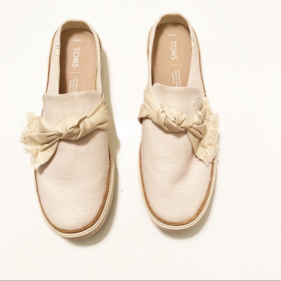 toms bow shoes